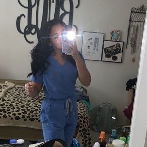 Lightly worn ceil blue figs scrubs set